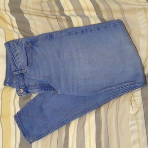 Old Navy Rockstar Super Skinny Jeans